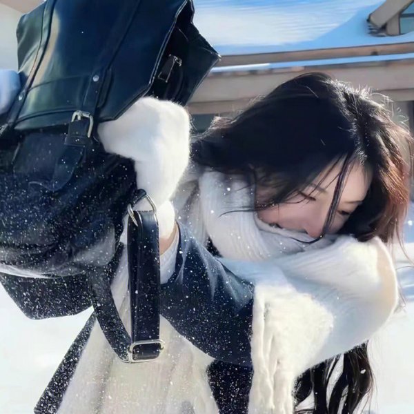 美女与液体人
