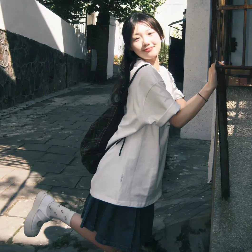 乐坛插班生粤语